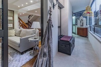 apartment em Rua Doutor Tauphick Saadi, Boa Vista - Porto Alegre - RS