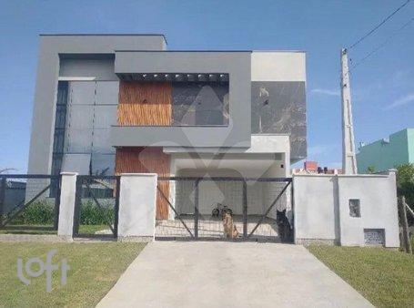 A 10 - facade02.jpg