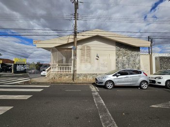 house em Rua Barão de Camargos, Centro - Uberlândia - MG