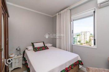 apartment em Dom Cláudio José Gonçalves Ponce de Leão, Vila Ipiranga - Porto Alegre - RS