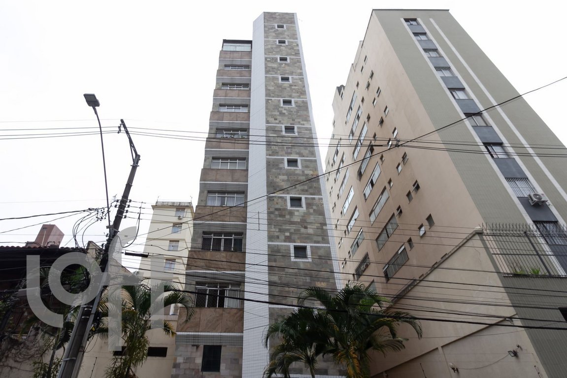 Condomínio Lyons Park Rua Contendas, 635, Alto Barroca