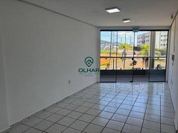 office em Rua Higino Luiz Gonzaga, Roçado - São José - SC