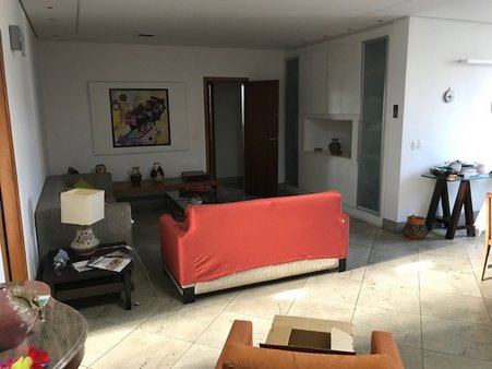 Cômodo Condomínio