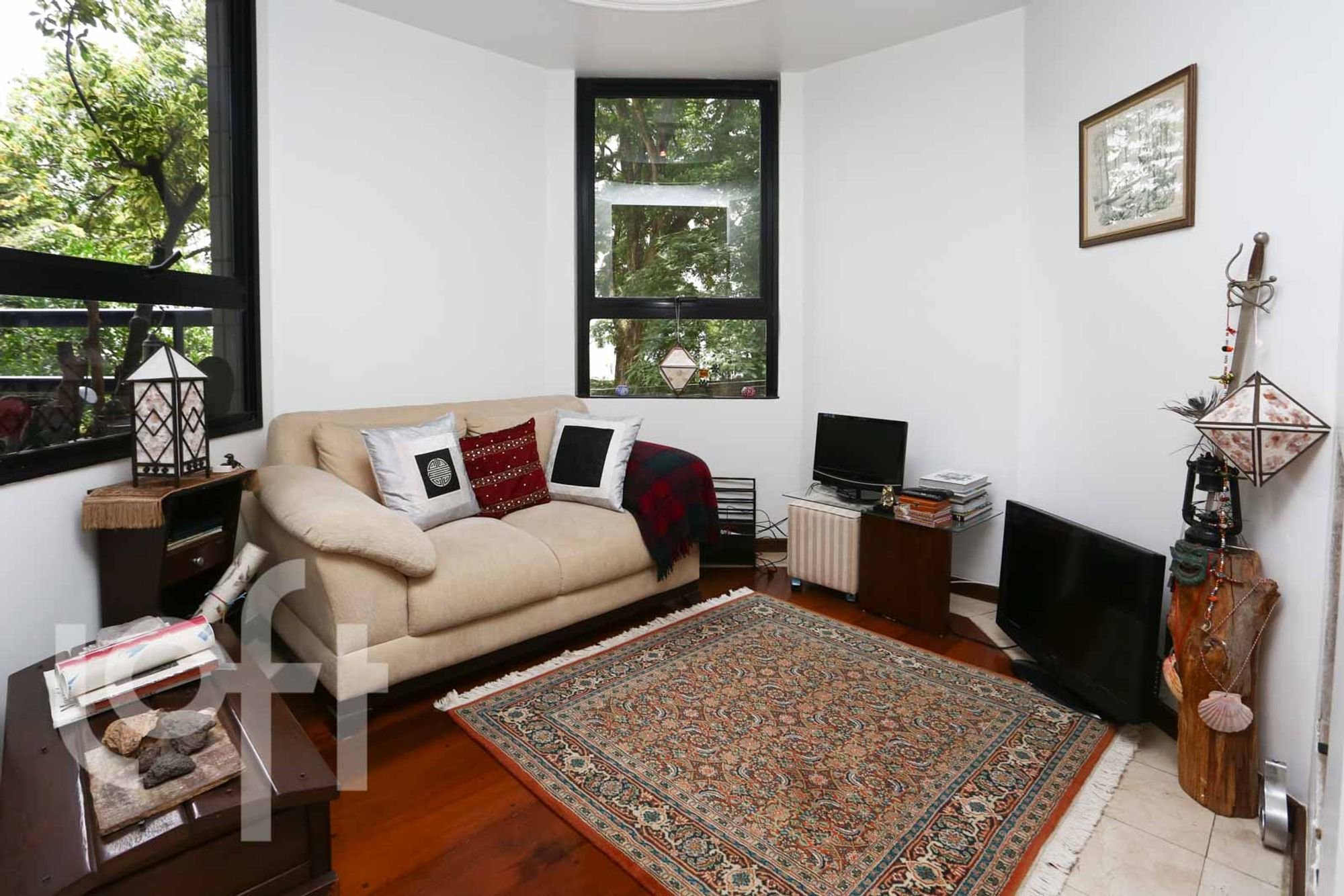 Apartamento para Venda por R$1.000.000,00 com 240m², 4 dormitórios e 3 vagas - Vila suzana, São paulo / SP