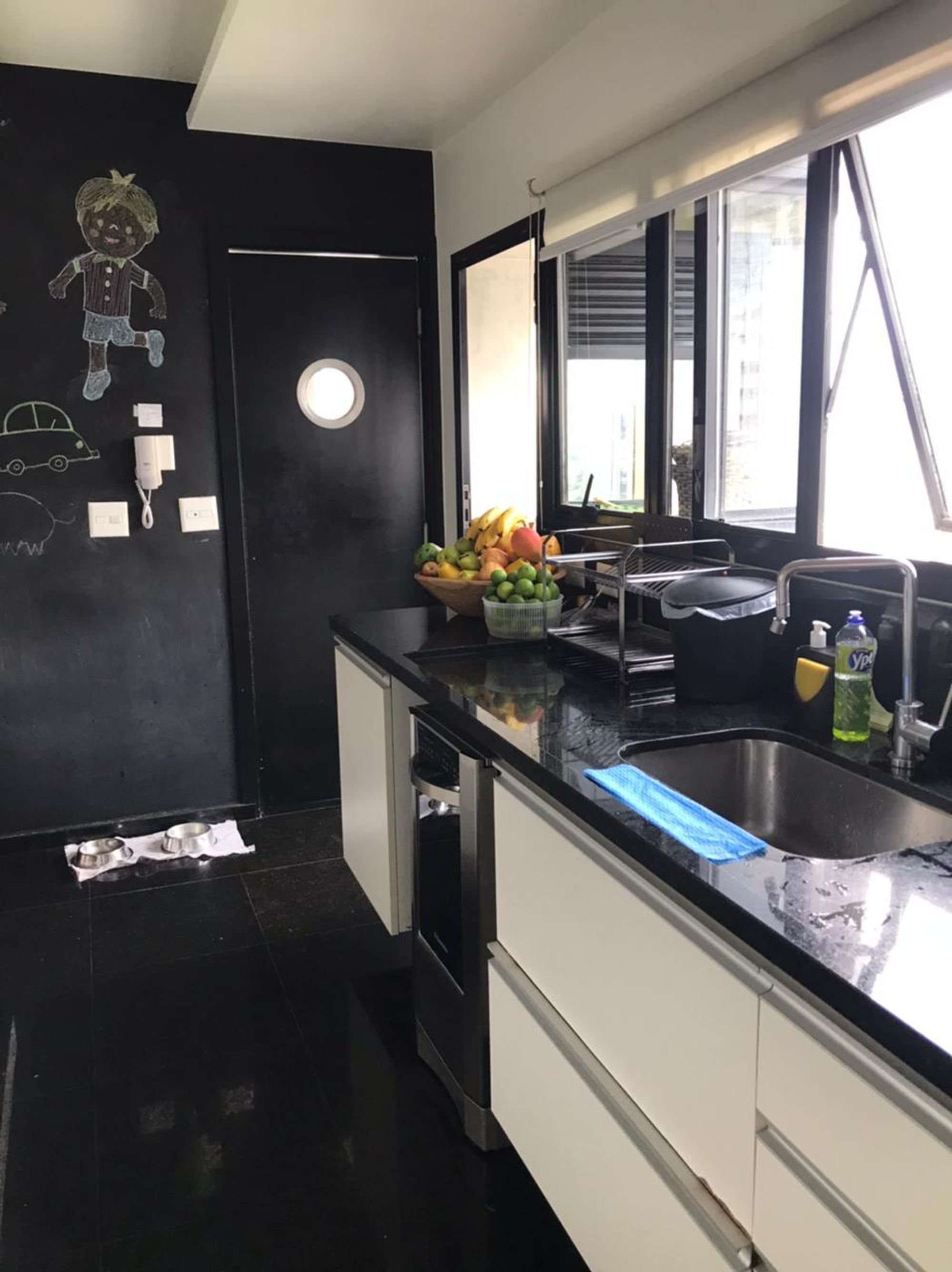 Apartamento para Venda por R$2.300.000,00 com 185m², 3 dormitórios e 2 vagas - Vila clementino, São paulo / SP