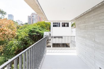 apartment em Rua Fradique Coutinho, Pinheiros - São Paulo - SP