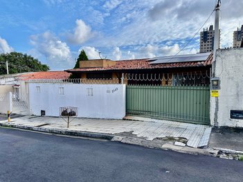 house em Rua Valdir Targino, Candelária - Natal - RN