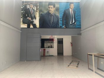 business em Praça Dom Idílio José Soares, Centro - Santos - SP