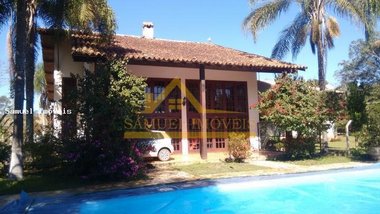 agricultural em Rua Coronel Evaristo, Centro - Congonhal - MG