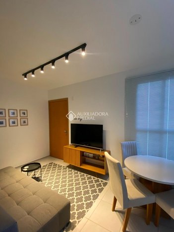 apartment em Avenida Família Gonçalves Carneiro, Cavalhada - Porto Alegre - RS