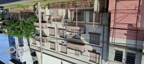 apartment em Dezesseis de Julho, São João - Porto Alegre - RS