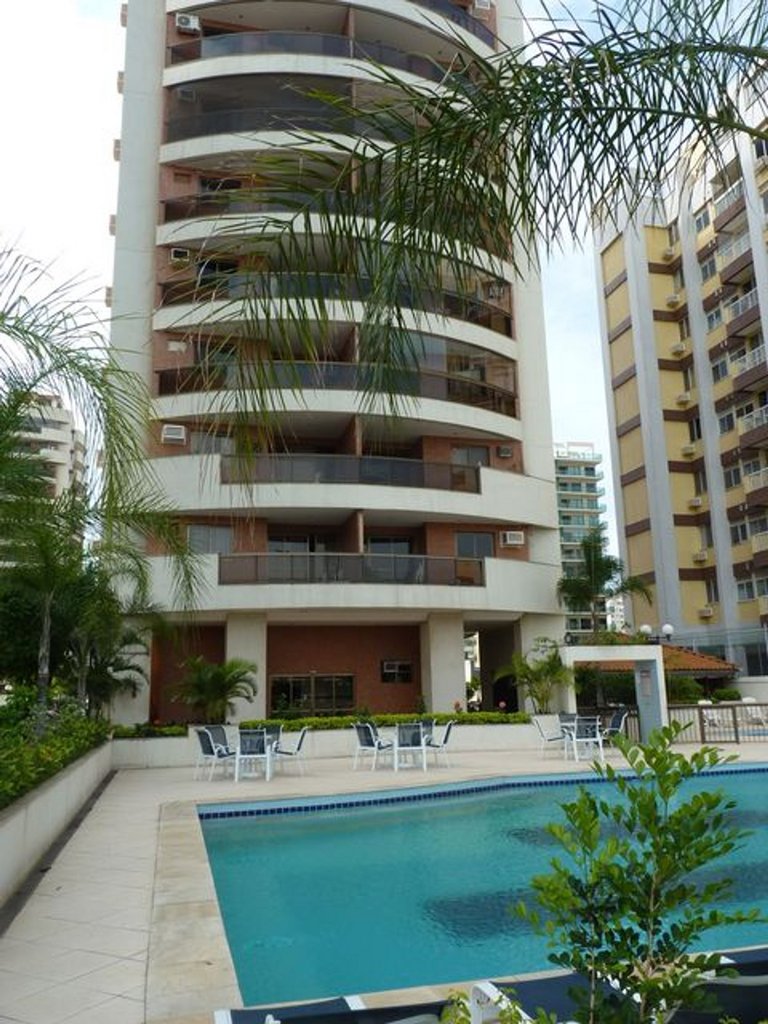 Condomínio Villa D'Italia Avenida Embaixador Abelardo Bueno, 3250