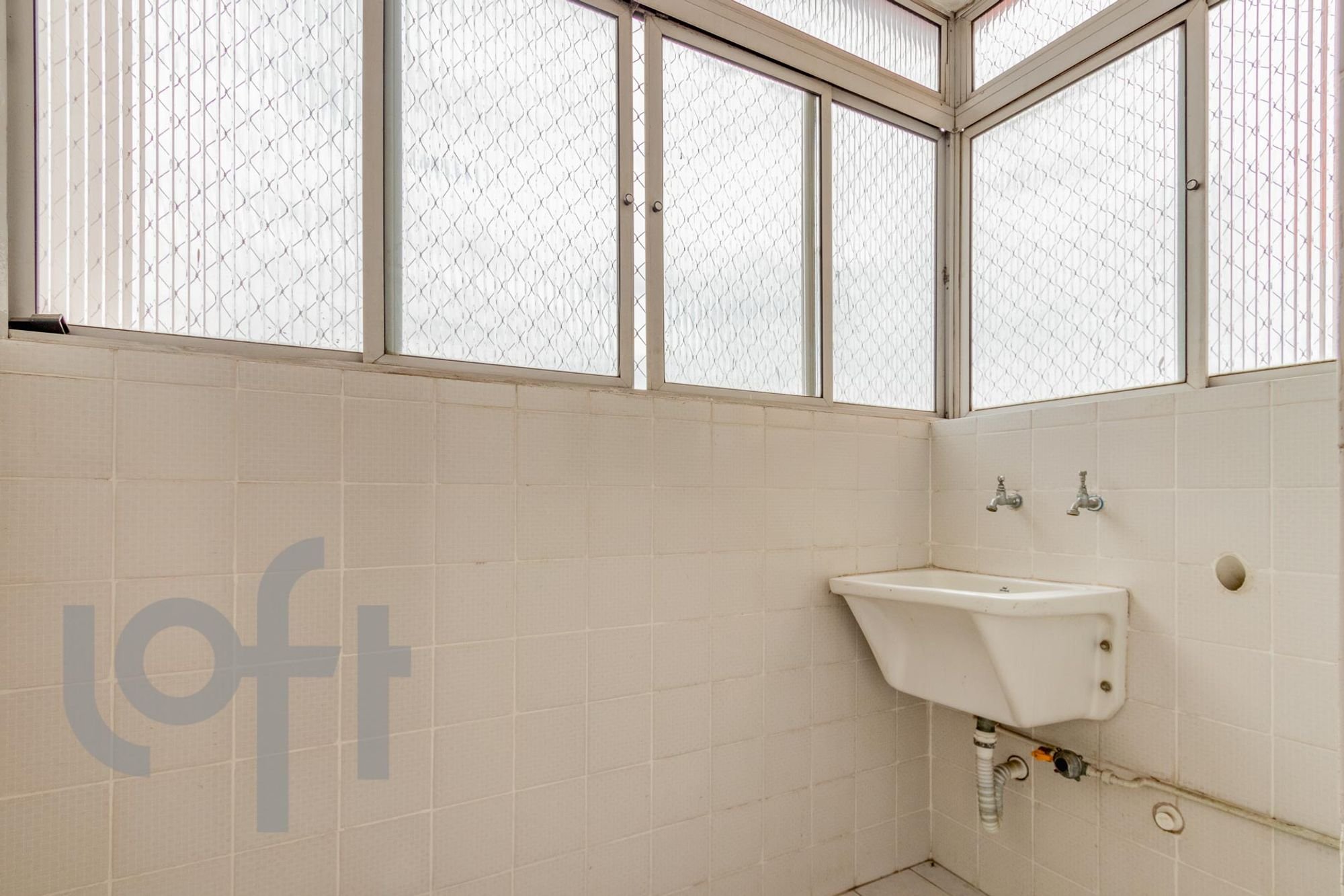 Apartamento para Venda por R$450.000,00 com 91m², 3 dormitórios e 1 vaga - Vila santa catarina, São paulo / SP
