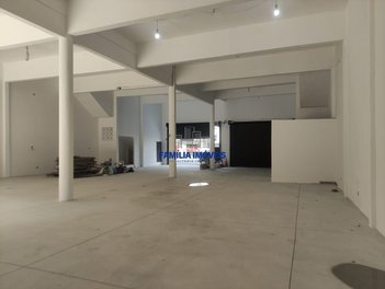 business em Ana Costa, Vila Mathias - Santos - SP