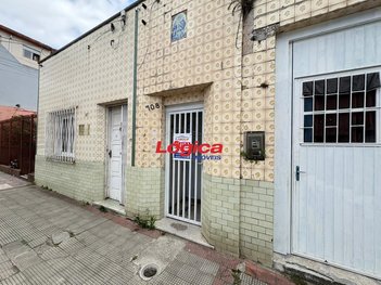 house em Rua Gomes Freire, Centro - Rio Grande - RS