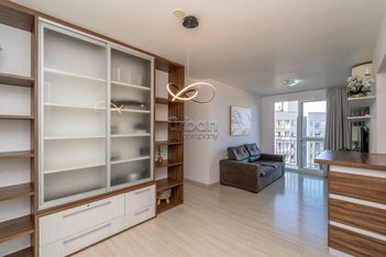 apartment em Rua Doutor Carlos Renato R. Fonseca, Jardim Sabará - Porto Alegre - RS