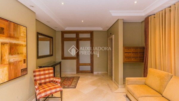 Rua Engenheiro Teixeira Soares - facade14.jpg