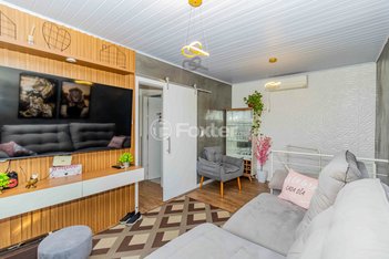 house em Rua Moçambique, Mário Quintana - Porto Alegre - RS