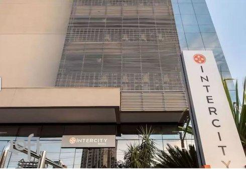 R José Antônio Braga - facade01.jpg