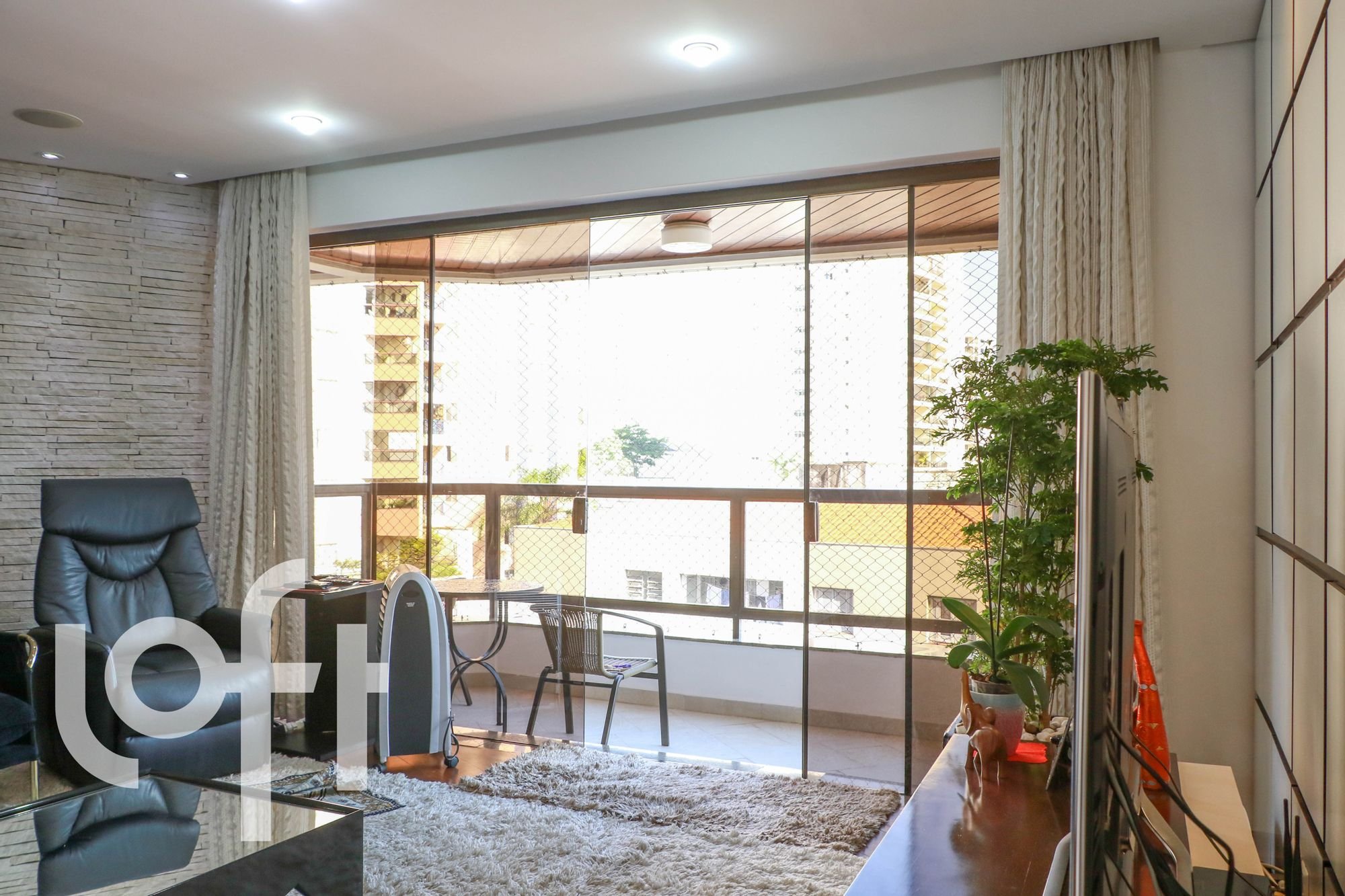 Apartamento para Venda por R$1.420.000,00 com 154m², 3 dormitórios e 3 vagas - Vila ipojuca, São paulo / SP