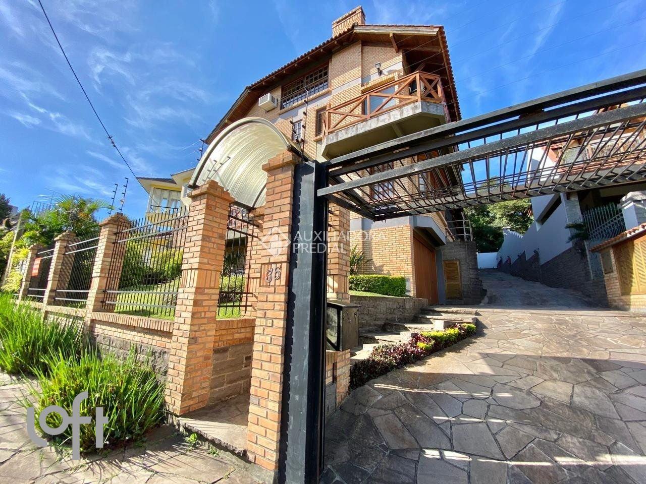 18be8f2a-a6e0-460d-ab3e-a598c3938507