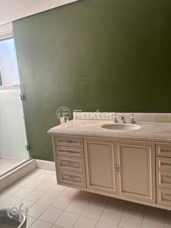 apartment em Rua Líbero Badaró, Boa Vista - Porto Alegre - RS