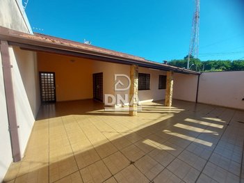 house em Rua Josias Pires do Amaral, Jardim Planalto - Botucatu - SP