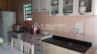 house em Saturnino de Brito, Vila Jardim - Porto Alegre - RS
