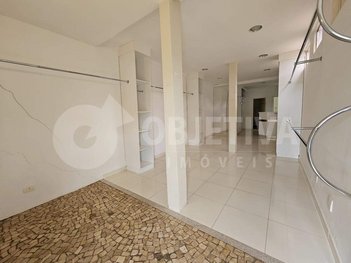 business em Avenida Capitão Pedro Machado Silveira, Jardim Karaíba - Uberlândia - MG