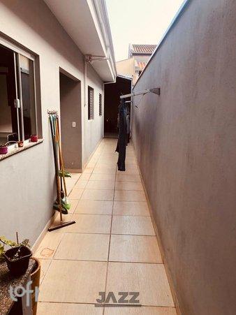 Rua Mário Mendes - facade01.jpg