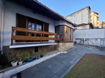 house em Rua Olegário Bernardes, Várzea - Teresópolis - RJ