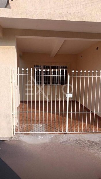 house em Avenida Vereador Joaquim Pereira Barbosa, Altos de Jordanésia (Jordanésia) - Cajamar - SP