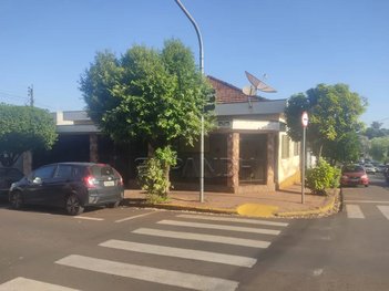 house em Rua Carlos Gomes, Centro - Sertãozinho - SP