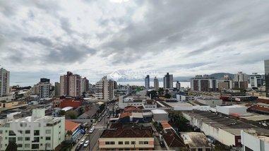 apartment em Araci Vaz Callado, Canto - Florianópolis - SC