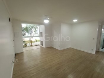 apartment em Rua Ernani Castro dos Santos, Canasvieiras - Florianópolis - SC