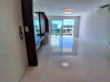 apartment em Rua Embaixador Edmundo da Luz Pinto, Agronômica - Florianópolis - SC