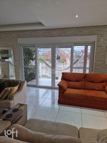 house em Eurico Lara, Medianeira - Porto Alegre - RS