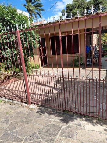 house em Ghandi, Jardim Itu-Sabará - Porto Alegre - RS