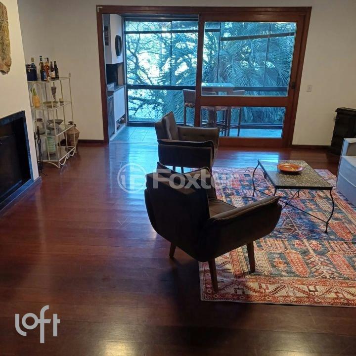 PHOTO-2025-10-23-16-51-50........living barão.jpg