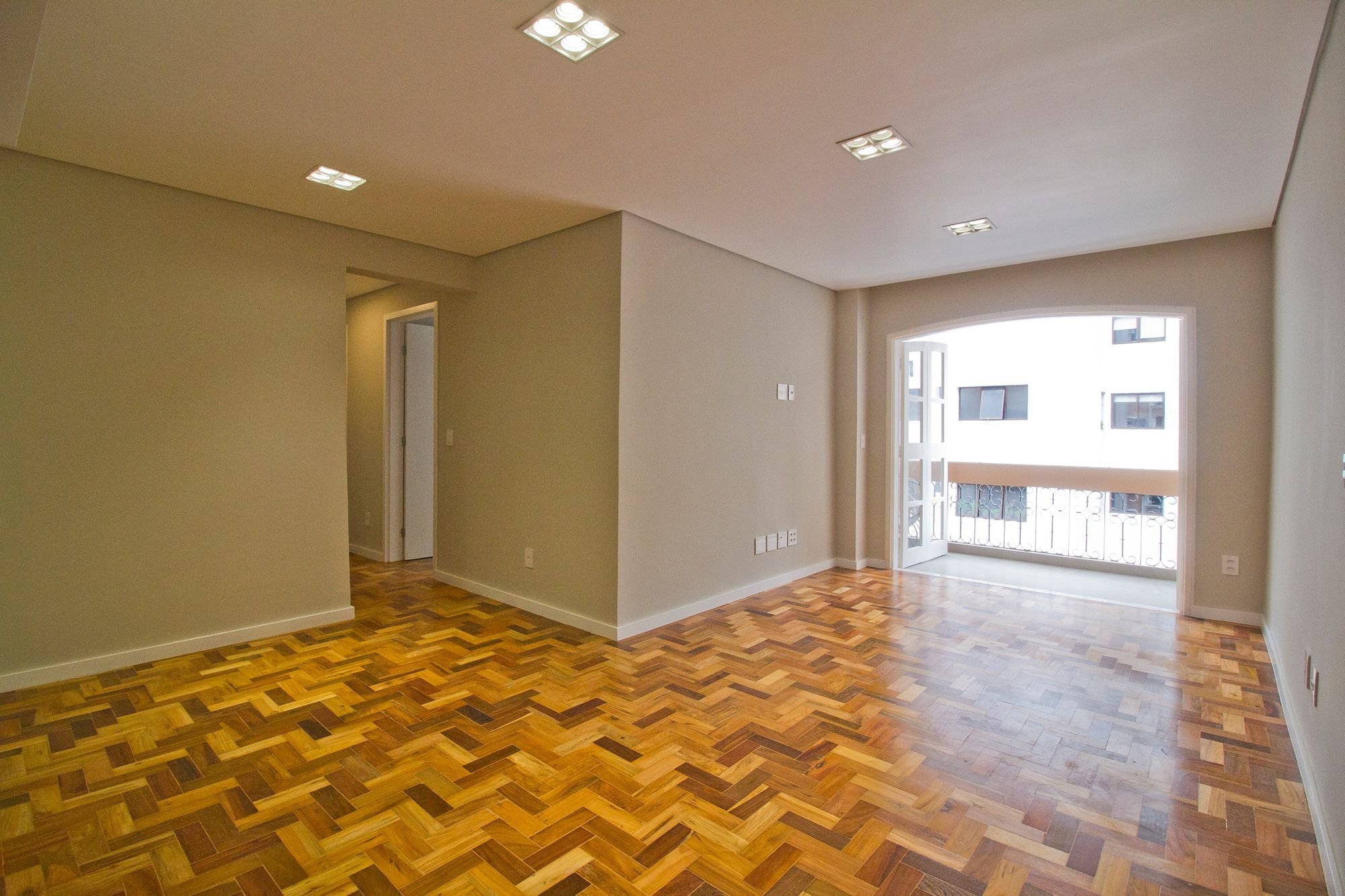 Apartamento para Venda por R$887.000,00 com 88m² e 2 dormitórios - Itaim bibi, São paulo / SP