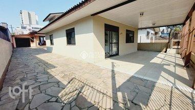 house em Nestor Domingos Rizzo, Desvio Rizzo - Caxias do Sul - RS