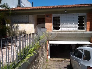 house em Professor Ulisses Cabral, Chácara das Pedras - Porto Alegre - RS