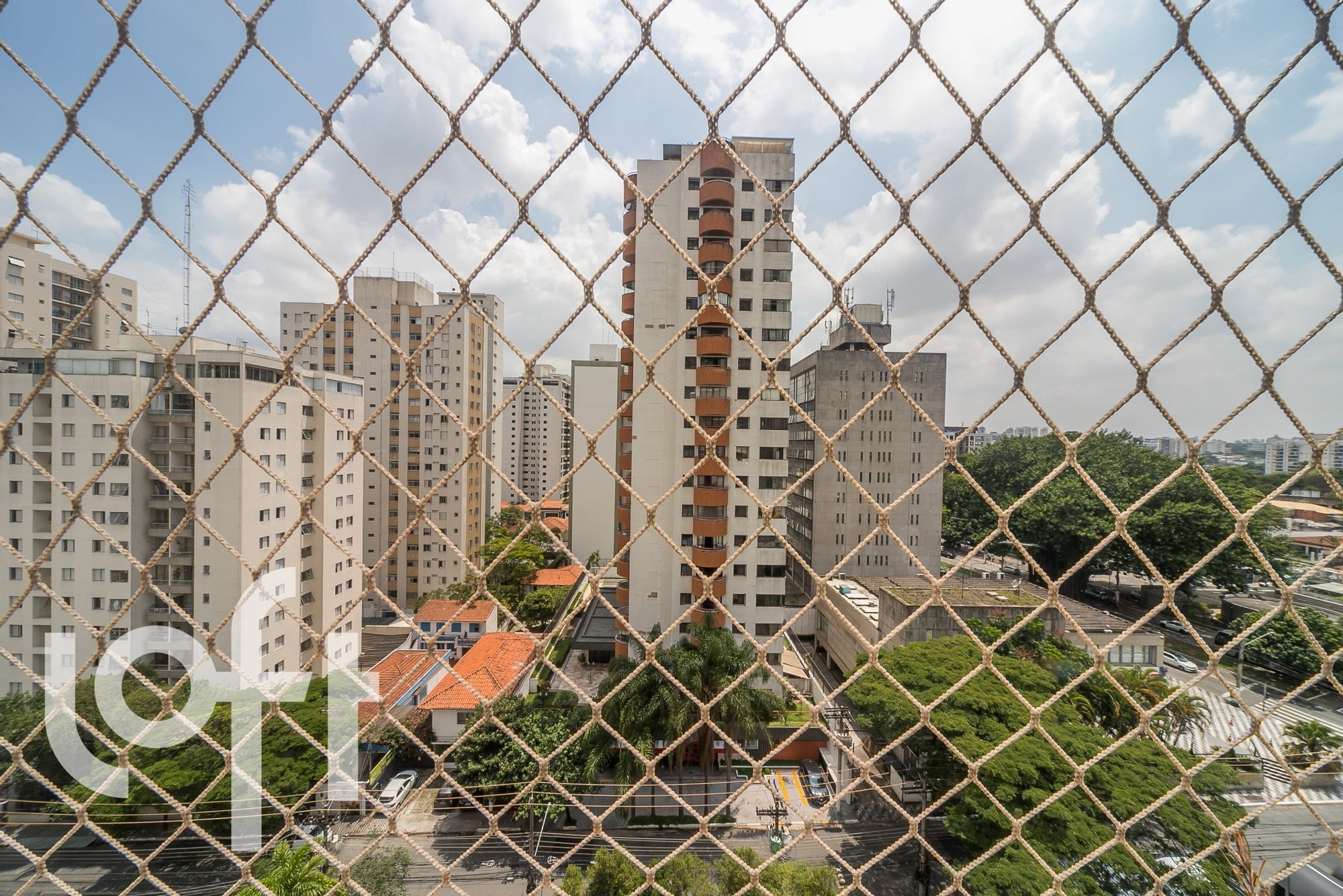 Apartamento para Venda por R$1.320.000,00 com 140m², 3 dormitórios e 2 vagas - Brooklin, São paulo / SP