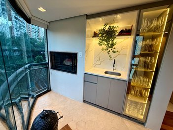 apartment em Rua Itajara, Vila Andrade - São Paulo - SP