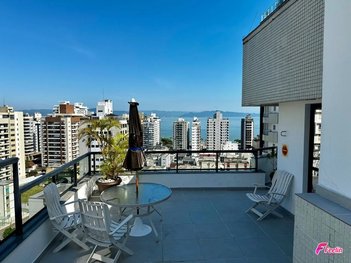 apartment em Cinquenta e Cinco, Centro - Florianópolis - SC
