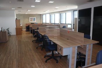 office em Doutor José Inocêncio de Campos, Cambuí - Campinas - SP
