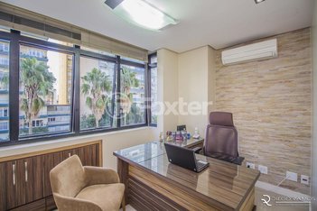 office em Avenida Independência, Rio Branco - Porto Alegre - RS