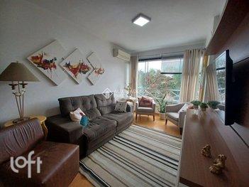 apartment em Rua Xavier da Cunha, Cavalhada - Porto Alegre - RS
