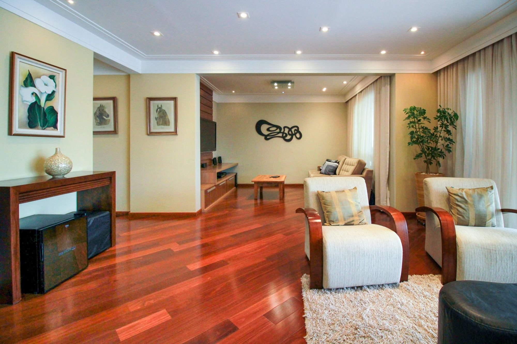 Apartamento para Venda por R$2.290.000,00 com 206m², 4 dormitórios e 3 vagas - Vila romana, São paulo / SP - Foto 2