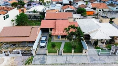 house em Rua Capitão Pedro de Oliveira Ramos, Humaitá de Cima - Tubarão - SC
